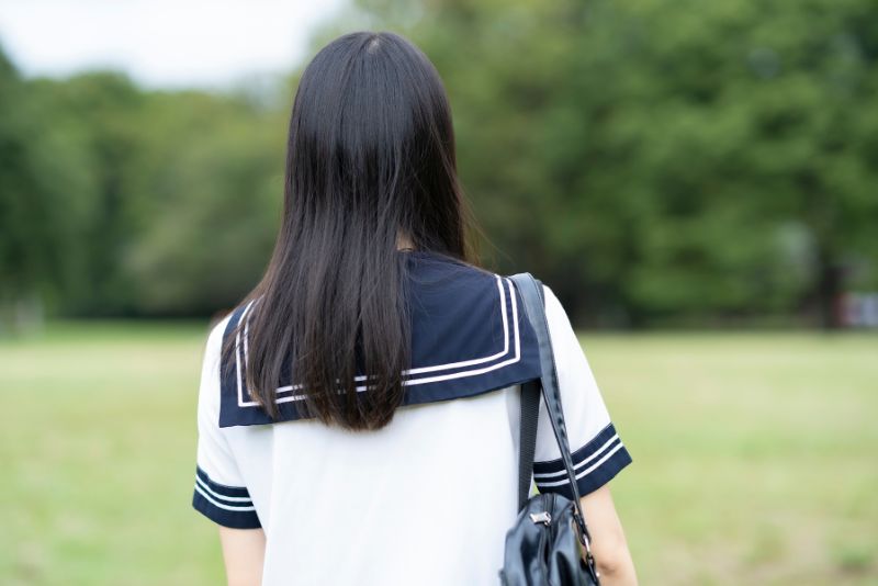 高校生の不登校の背景と現状