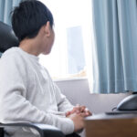 らいさぽセンター本校 ｜引きこもり、不登校、ニートの就労支援、自立支援 | 不登校の中学生が増える背景と、親ができるサポートとは？