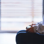 らいさぽセンター本校 ｜引きこもり、不登校、ニートの就労支援、自立支援 | 不登校・ひきこもりの子どもはどう外出させる？親の注意点と支援相談ガイド