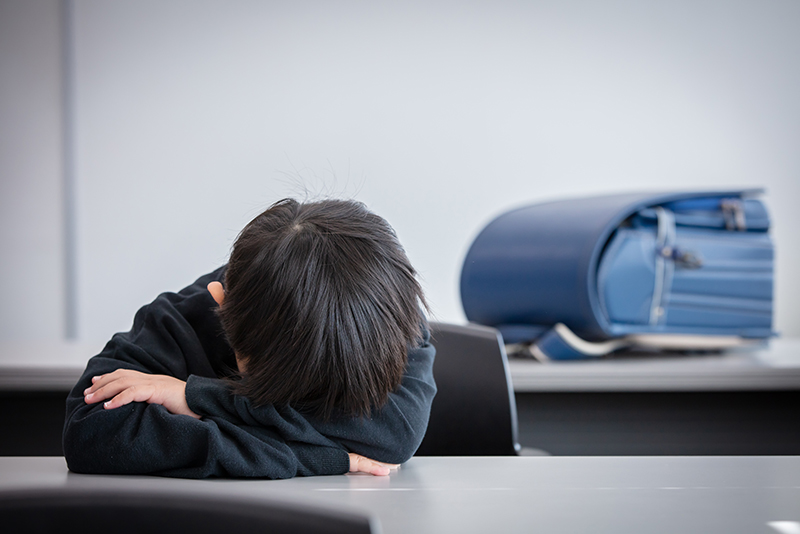 らいさぽセンター本校 ｜引きこもり、不登校、ニートの就労支援、自立支援 | 小学生が不登校になったら？親が知っておくべき原因とサポート方法