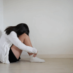 らいさぽセンター本校 |引きこもり、不登校、ニートの就労支援、自立支援 | 家庭内でできる「安心感」を作るコツ ― 10代の引きこもりの子どもを支えるために らいさぽセンター本校 |引きこもり、不登校、ニートの就労支援、自立支援 | 家庭内でできる「安心感」を作るコツ ― 10代の引きこもりの子どもを支えるために